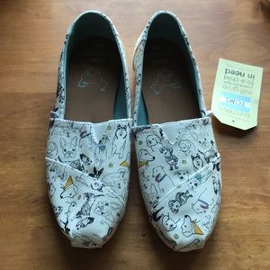 Toms Classic Year of the Dog shoes